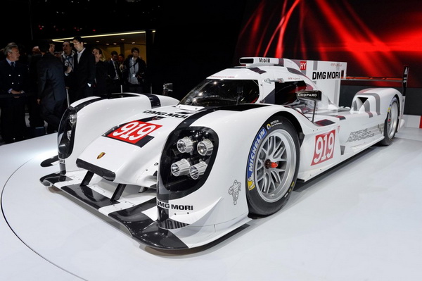 Porsche показал прототип для гонок на выносливость
