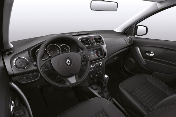 Новый Renault Logan уже совсем близко