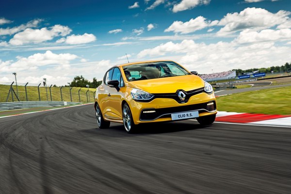 Новый Renault Clio RS появляется в продаже