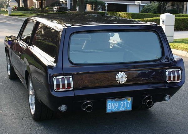 Mustang 1966 года превратили в фургон
