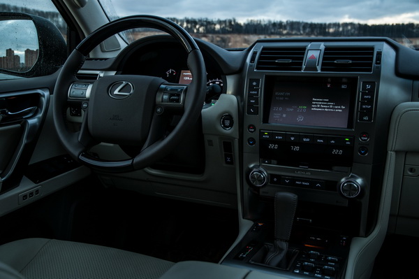 Lexus GX 460: