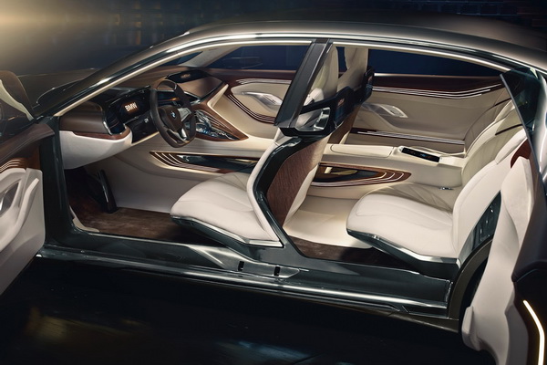 BMW показали концепт будущего 7-Series