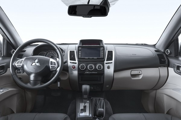 Старт продаж Mitsubishi Pajero Sport российской сборки