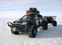 Исландские Toyota пересекают Южный полюс