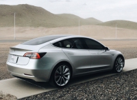 Владельцы Tesla Model 3 не смогут заправляться бесплатно