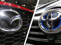 Toyota и Mazda вместе возьмутся за «умные» машины 