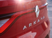 Новый кроссовер Renault получит имя Arkana