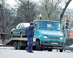 За первый день работы в сети эвакуаторов попались 24 авто
