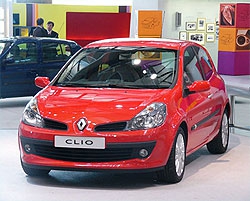 Авто года в Европе стал Renault Clio III