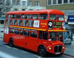 Лондон остается без двухэтажных автобусов