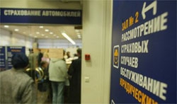 Автостраховщики будут всюду контролировать своих клиентов