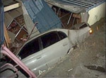 Жуткое ДТП: автомобиль свалился с небес
