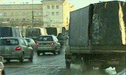 В Москве ограничат проезд грузового автотранспорта