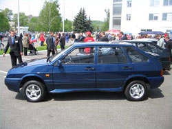 Lada по цене догнала Renault