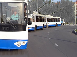 Автовладельцев пересадят в общественный транспорт