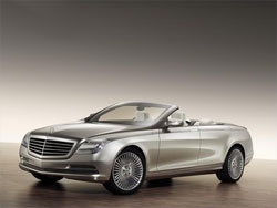 Mercedes покажет чудо-кабриолет