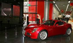 Суперкар Alfa 8C Competizione признали шедевром искусства