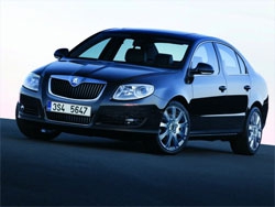 Компания Skoda обновит Superb