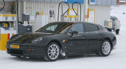 Появились шпионские фото первого седана от Porsche