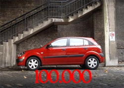 В России создан тысячный автомобиль KIA Rio