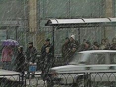 Снег омрачит москвичам уик-энд