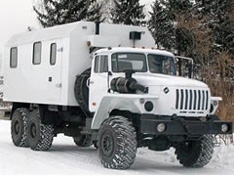 Уральские умельцы создали грузовик-баню