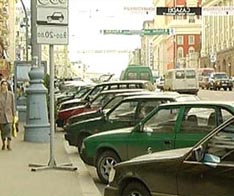 Решить проблему с парковками в Москве невозможно