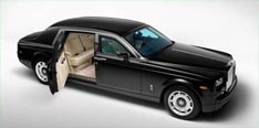 Rolls-Royce Phantom превратился в броневик