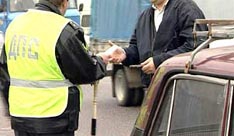 Гаишник за взятку отправится в колонию