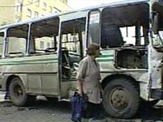 Расшалившиеся дети пустили автобус под откос