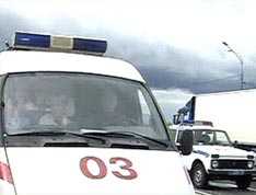 Люди чудом спаслись из горящего авто