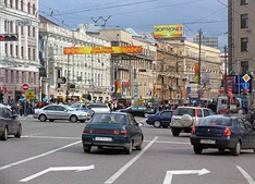 Ремонтники блокировали движение в центре столицы