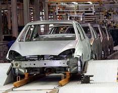 На завод Ford не пускают рабочих