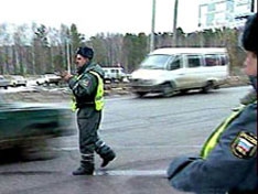 Водитель напал на милиционера
