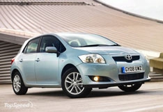 Toyota предлагает Auris с мотором на любой вкус