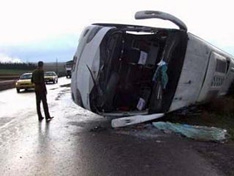 В Азербайджане перевернулся рейсовый автобус
