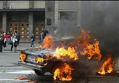 Пироманы взялись за старое