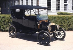 Ford отмечает свой вековой юбилей