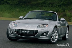 Mazda покажет фэйслифтинговую MX-5