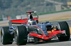 McLaren объявил дату презентации нового болида