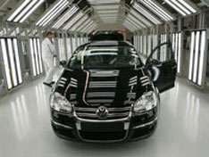 Калужский завод Volkswagen остановит конвейер