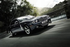 Jaguar обновит XJ