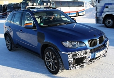 Прототип BMW X5 M снова 
