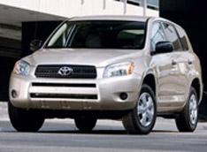 Toyota выпустит гибридный RAV4
