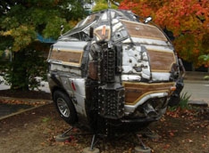Jeep скатали в шар
