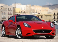 Ferrari построила огромный автосалон