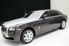 Маленький Rolls-Royce станет гибридом
