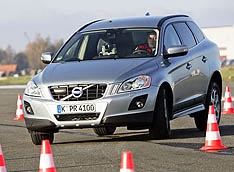 Volvo снова прибегла к отзывам
