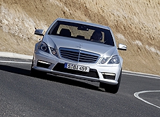 Mercedes наградили за безопасность