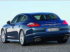 Porsche отзывает все Panamera